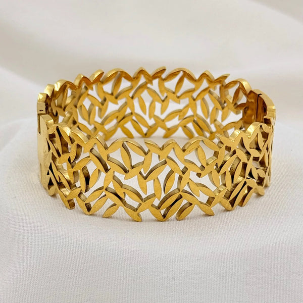 Golden Latticekada