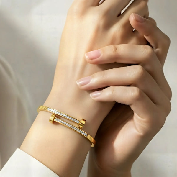 Cleo cuff Kada