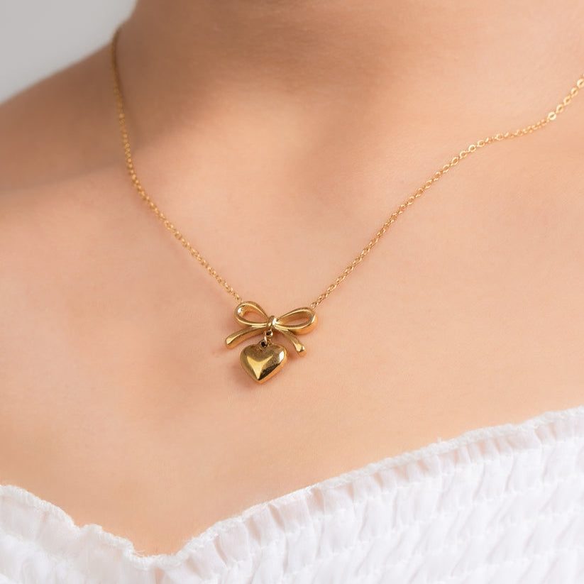 Bow Heart Linked  Necklace