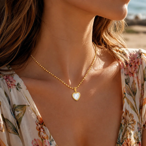 Shell Heart Pendant Necklace