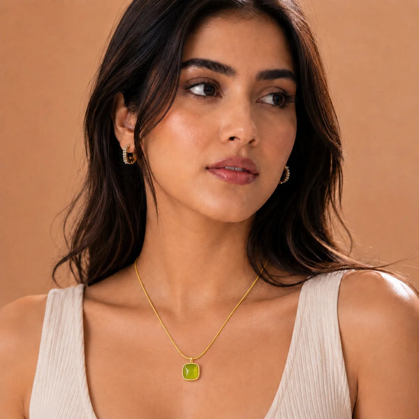 Emerald Glow Necklace