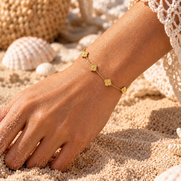 Small Clover Bracelet