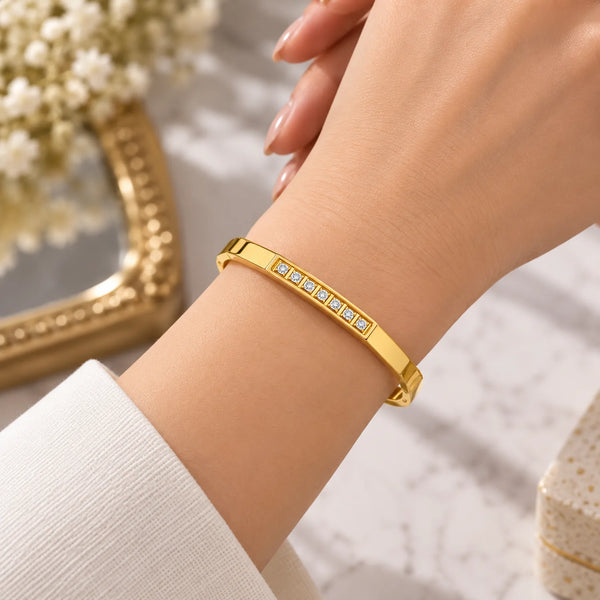 Sparkline Luxe Kada