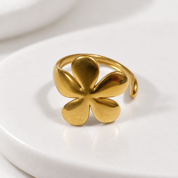 Tiny Blossom Ring