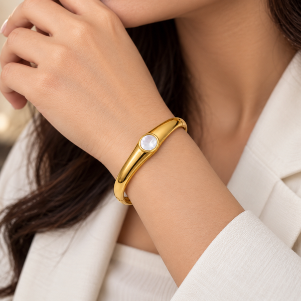 MOP Round Stone Kada