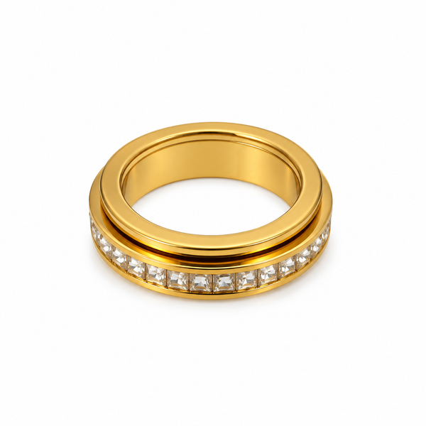 Diamond rail ring