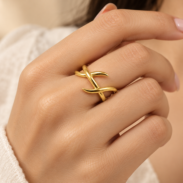 Cross Loop Ring