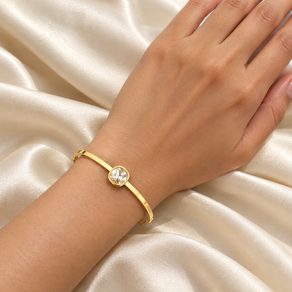 Elira Solitaire Crystal Kada
