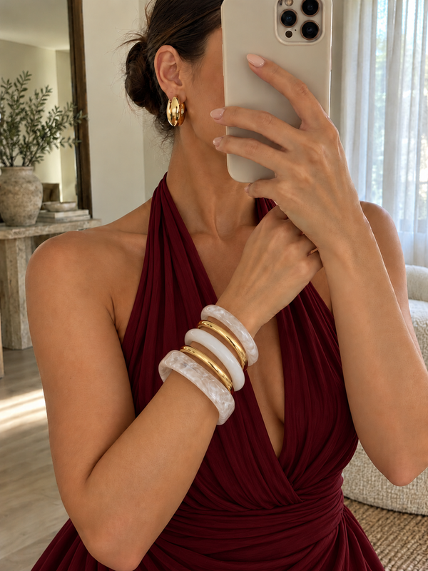 Smoky Elegance Resin Bangle Set