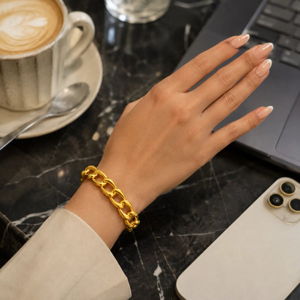 Luxe Link Kada