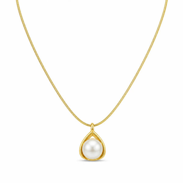 Pearl Pendant Necklace