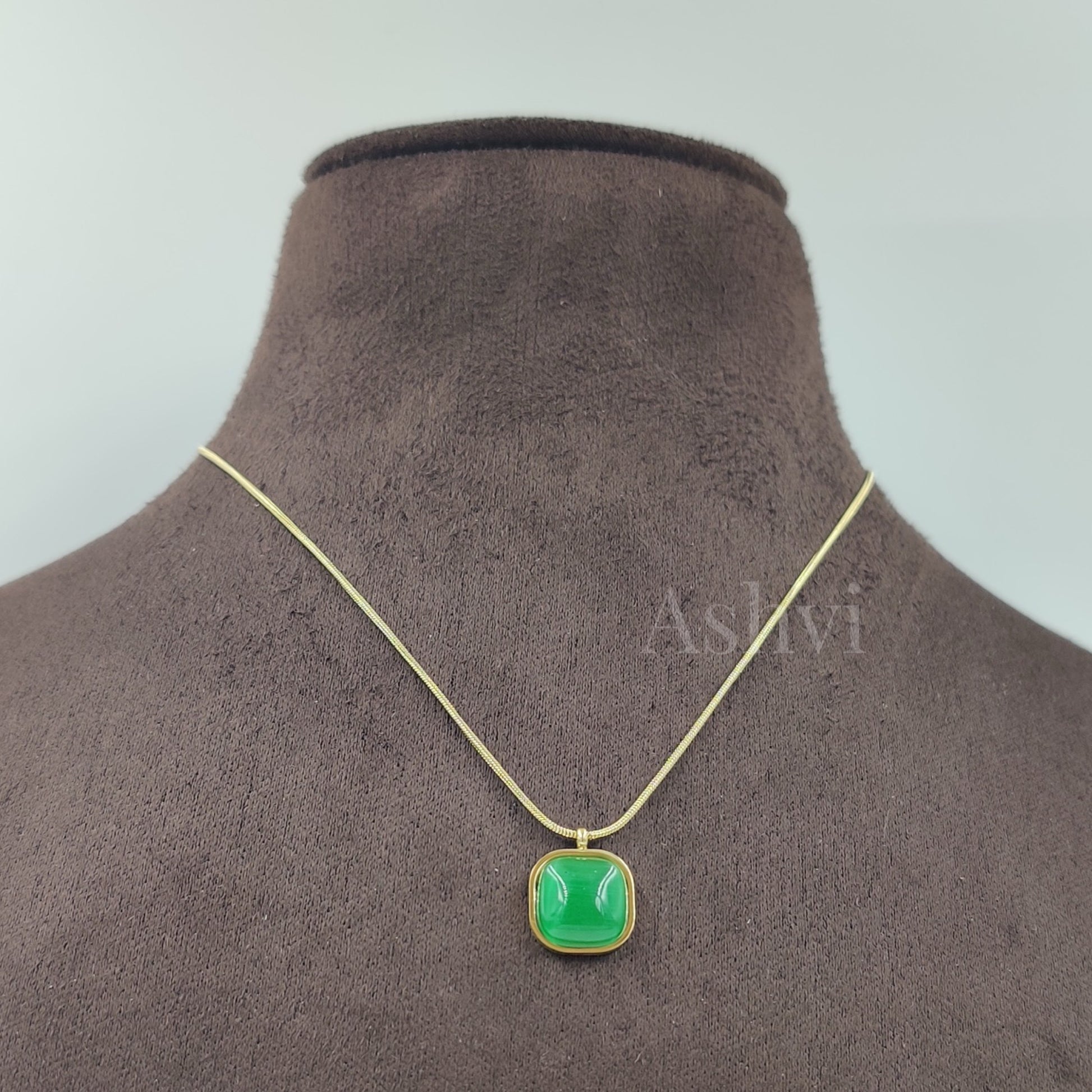 Single Stone Necklace