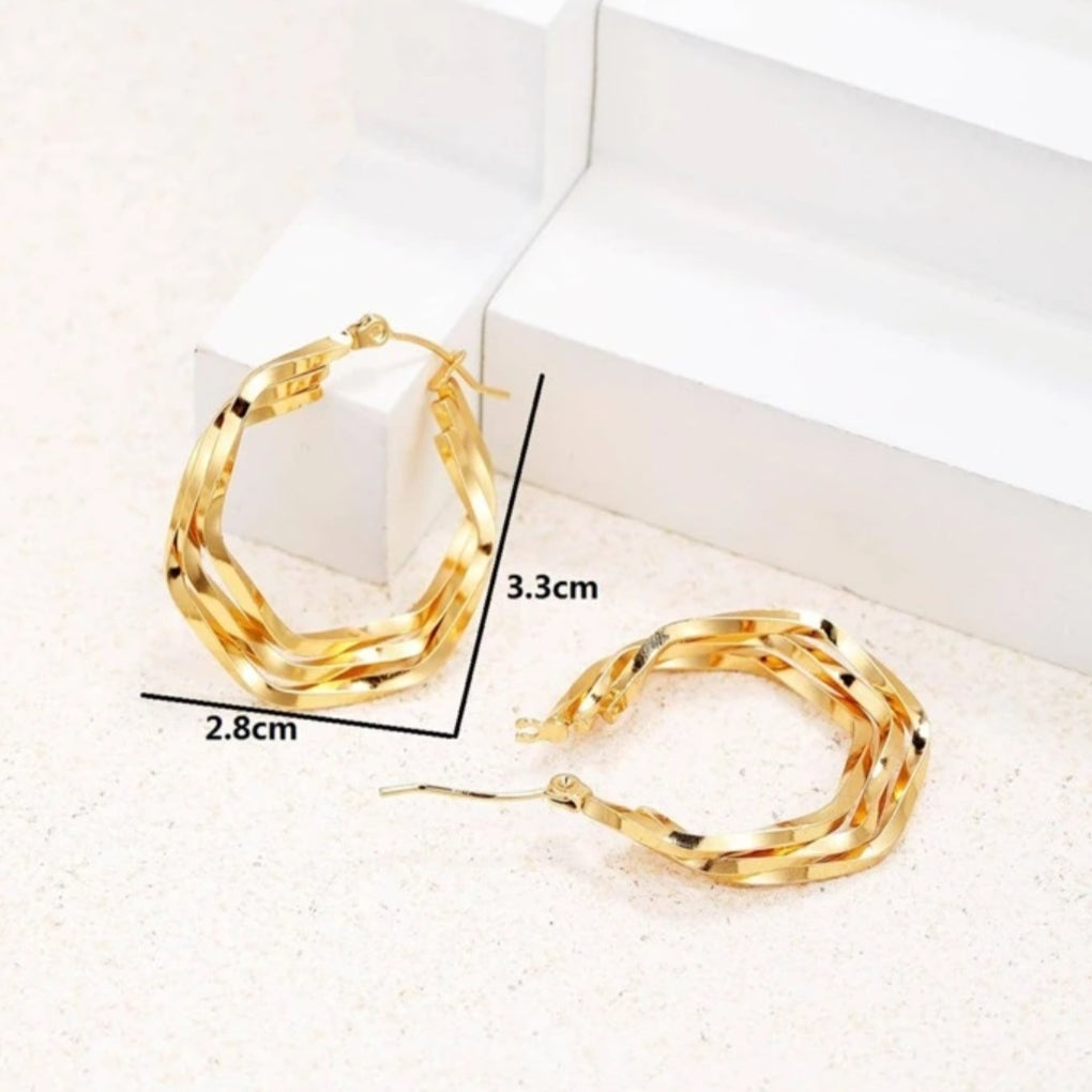 Line Twist Hoop Earrings